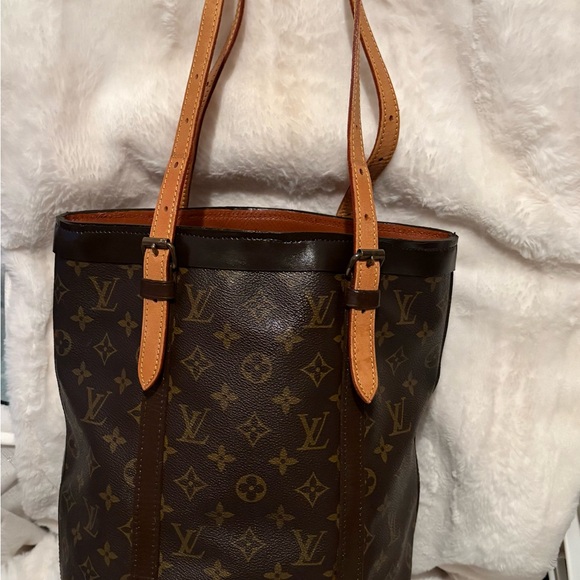 Louis Vuitton Dark Brown Monogram Barrel Tote - Picture 1 of 14